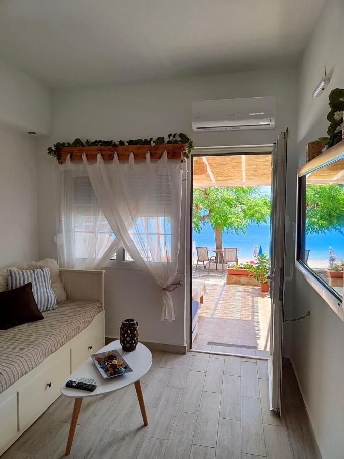 Sea Sound Haraki Apartment Esterno foto